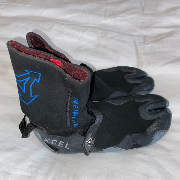 Xcel Infiniti Surf Bootie 3mm Size 9 - Picture 2 of 4